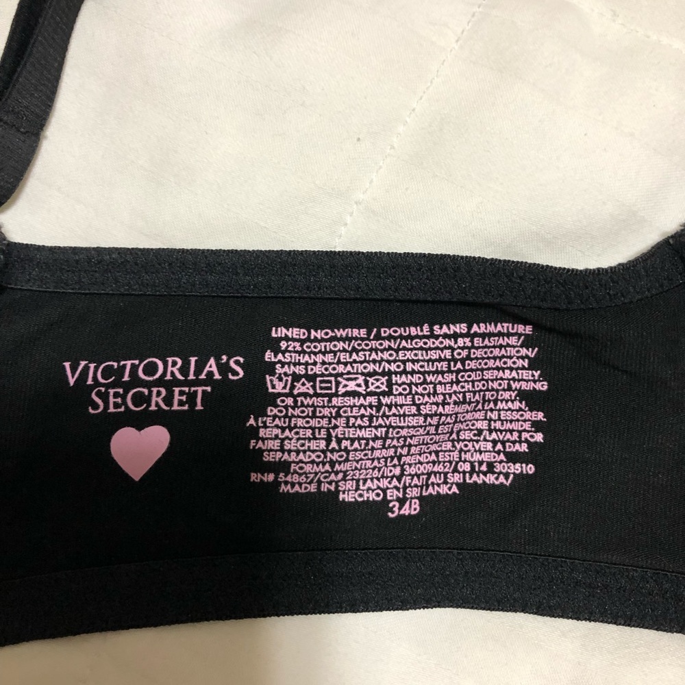 NWOT Victoria Secret Wireless Bra